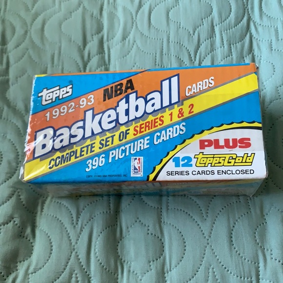 Topps 1992-93NBA basketball cards new not opened plus 12 Topps gold cards in box